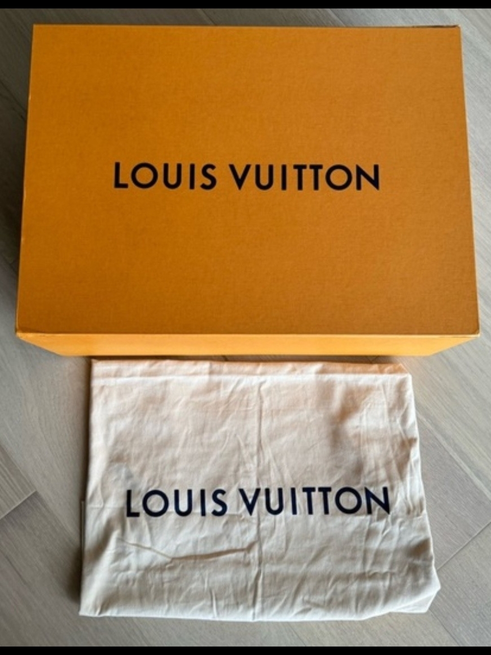 Louis Vuitton 60 Monogram Canvas Duffel Keepall with Tan Leather Trim - Picture 4 of 13